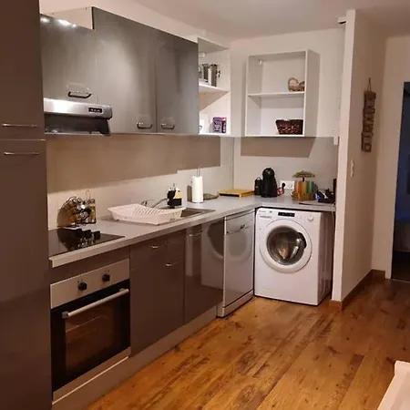 Vielle - 4 Personnes * Ajaccio (Corsica)